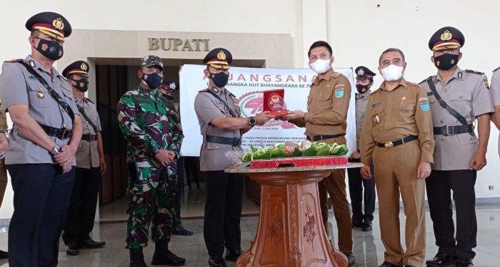 Jelang HUT Bhayangkara ke-75, Kapolres Ogan Ilir Laksanakan Giat Anjangsana ke Forkompinda