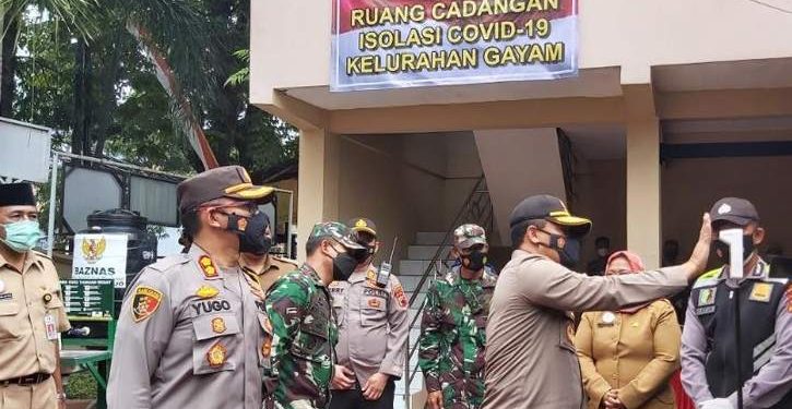 TNI, Polri, dan Pemda Diminta All Out Kawal PPKM Darurat
