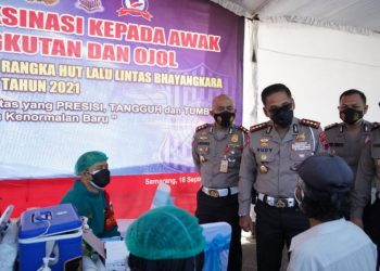 HUT Lalu Lintas ke-66 : Ditlantas Jateng Gelar Vaksinasi Massal, Rangkul Driver Ojol Dan Sopir Angkot