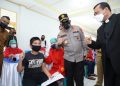 Kapolda Sumut Tinjau vaksinasi dan berikan Bansos untuk masyarakat