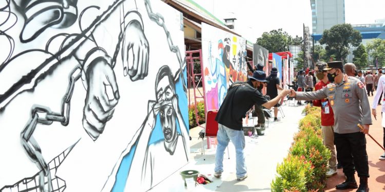 Gelar Lomba Mural, Kapolri Tegaskan Polri Tidak Antikritik & Hormati Kebebasan Berekspresi