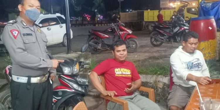 Polsek Tayan Hulu Sosialisasikan Protokol Kesehatan Covid-19