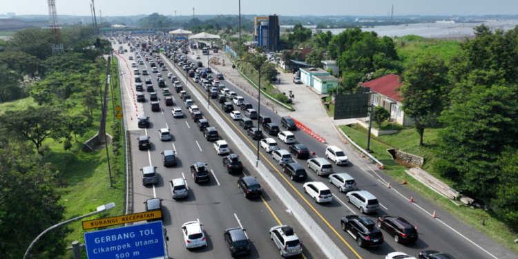Polri Siapkan Rekayasa Lalu Lintas untuk Kelancaran Mudik Lebaran 2025