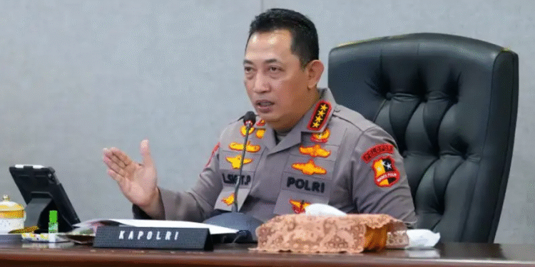 Kapolri Mutasi 22 Brigjen Pol dalam Rangka Penyegaran Organisasi
