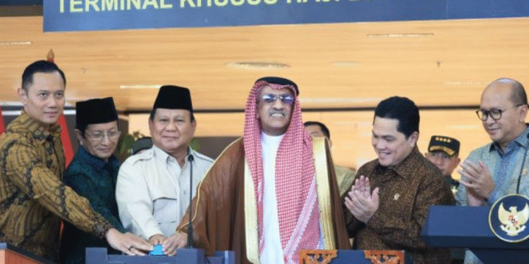 Prabowo Apresiasi Terminal Khusus Haji dan Umrah 2F Soetta, Sebut Fasilitasnya Modern dan Nyaman