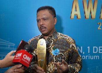 Kakorlantas Irjen Agus Suryonugroho Raih Penghargaan pada Sutami Awards 2025