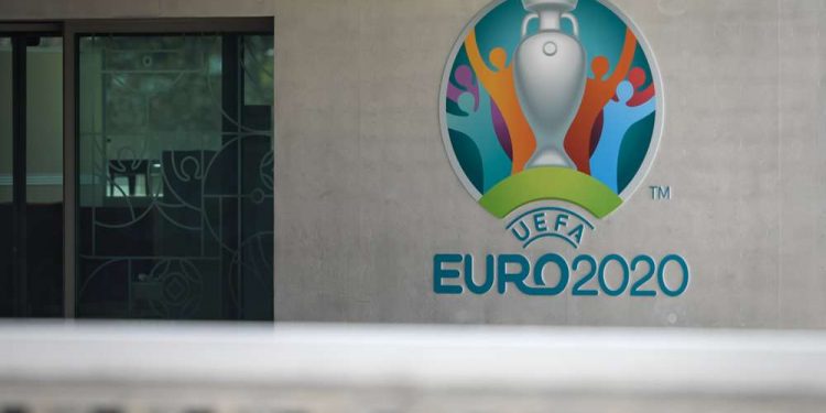 Nekat Gelar Nobar Euro 2020 Ilegal, Ratusan Tempat Dapat Tindakan