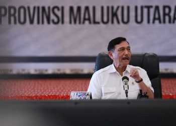 Gelontorkan Bansos Beras, Luhut: Jangan Sampai Ada Orang Enggak Bisa Makan!