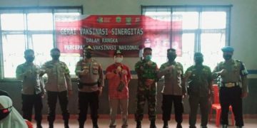 TNI POLRI Bersinergi Pantau Pelaksanaan Vaksinasi di Gerai Sinergitas Vaksin Presisi