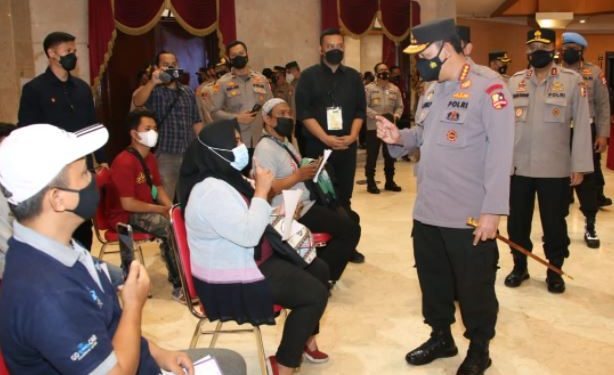 Kapolri Ajak Semua Angkatan Akpol Mempercepat Vaksinasi