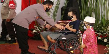 Kapolri Minta Jajaran Gelorakan Ayo Pakai Masker dan Vaksin