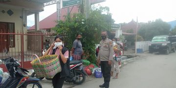 Polres Toba Kembali Gelar Ops Yustisi dan Prokes di Pasar Porsea