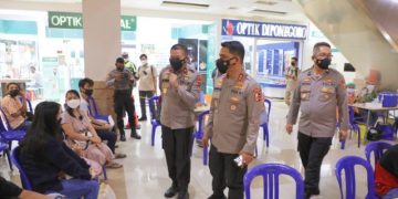 Sukseskan PON XX Papua Kakorbinmas Baharkam Polri Tinjau Vaksinasi di Jayapura