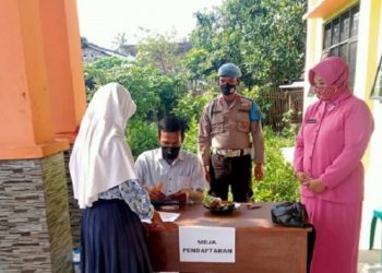Di SMPN 2 Labuan, TNI-POLRI buka Gerai Vaksinasi untuk umum