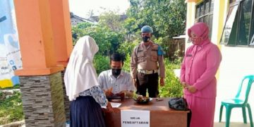 Di SMPN 2 Labuan, TNI-POLRI buka Gerai Vaksinasi untuk umum