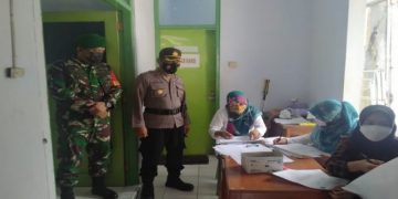 Sinergitas TNI-Polri Dalam Amankan Kegiatan Vaksinasi