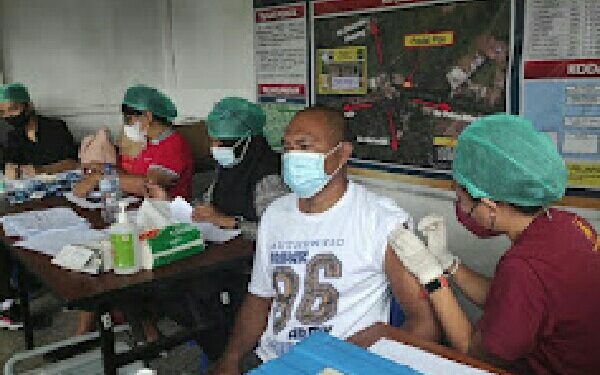 Gelar Vaksinasi On The Spot, Polres Minut Dukung Percepatan Vaksinasi Covid-19