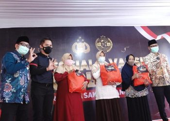 11 Tahun Mengabdi, Alumni Akpol 2010 Gelar Vaksinasi untuk Anak 6-11 Tahun dan Bagikan 1.000 Paket Bansos