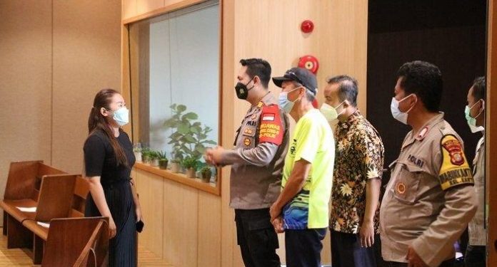 Cek Persiapan Ibadah Natal, Polsek Sawah Besar Tinjau Protokol Kesehatan di Sejumlah Gereja