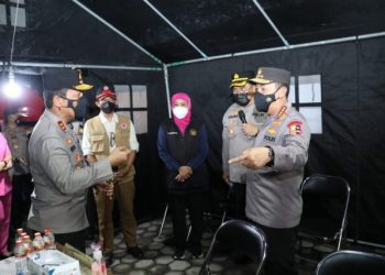 Kapolri Cek Penanganan Bencana Erupsi Semeru