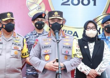 Tinjau Bakti Negeri Akabri 2001, Kapolri Tekankan Vaksinasi Hingga Waspadai Pintu Masuk Negara