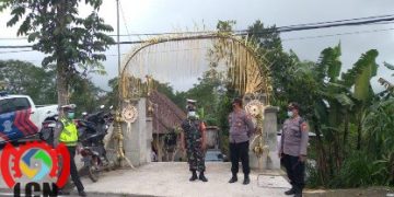 TNI Polri Amankan Perayaan Natal Di BPI Giri Sueca Desa Katung 
