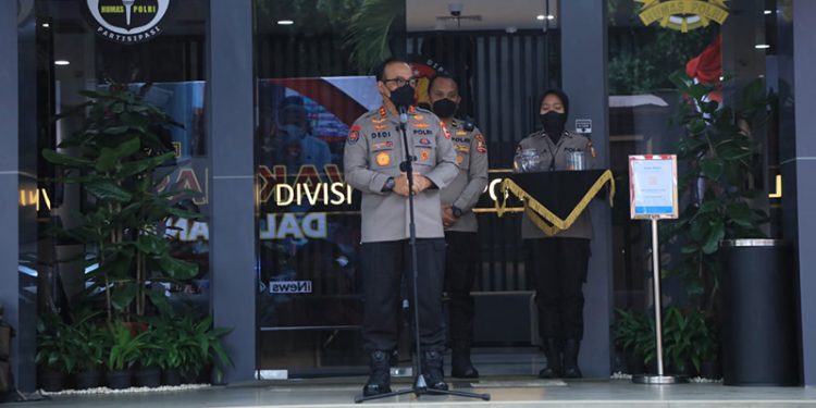 Humas Polri Gelar Vaksinasi Booster Wartawan, Peringati HPN 2022
