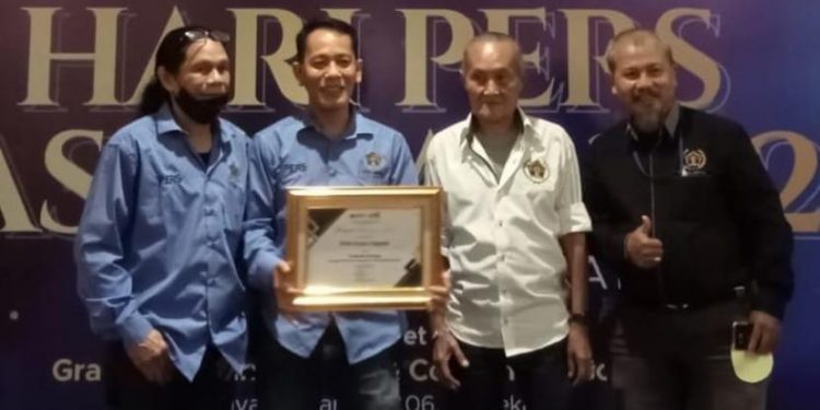 PWI Depok Raih Penghargaan Terbaik III PWI se-Jabar