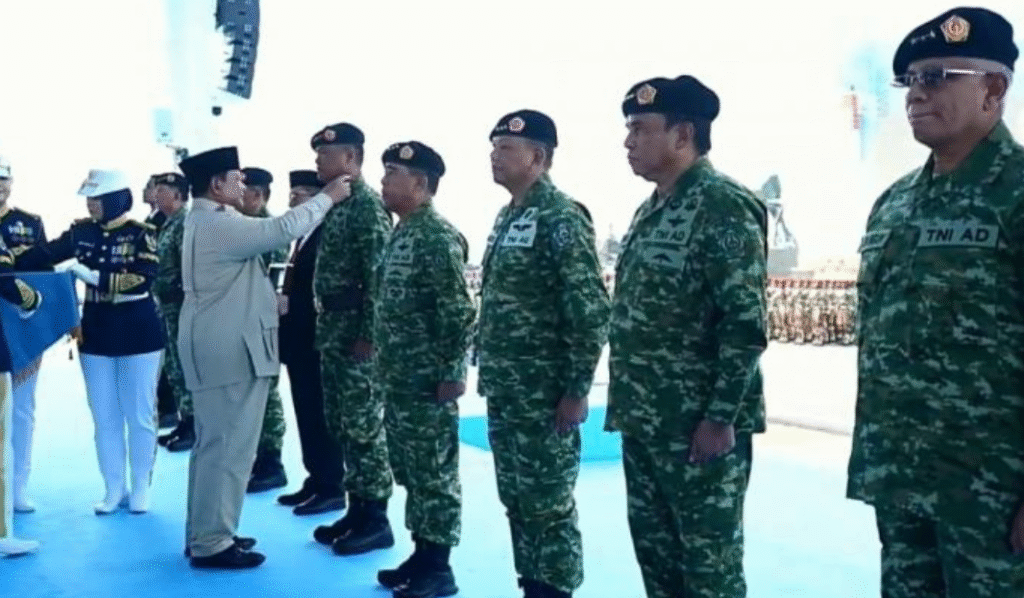 Lima Tokoh Dianugerahi Pangkat Jenderal Kehormatan Bintang Empat oleh Presiden Prabowo
